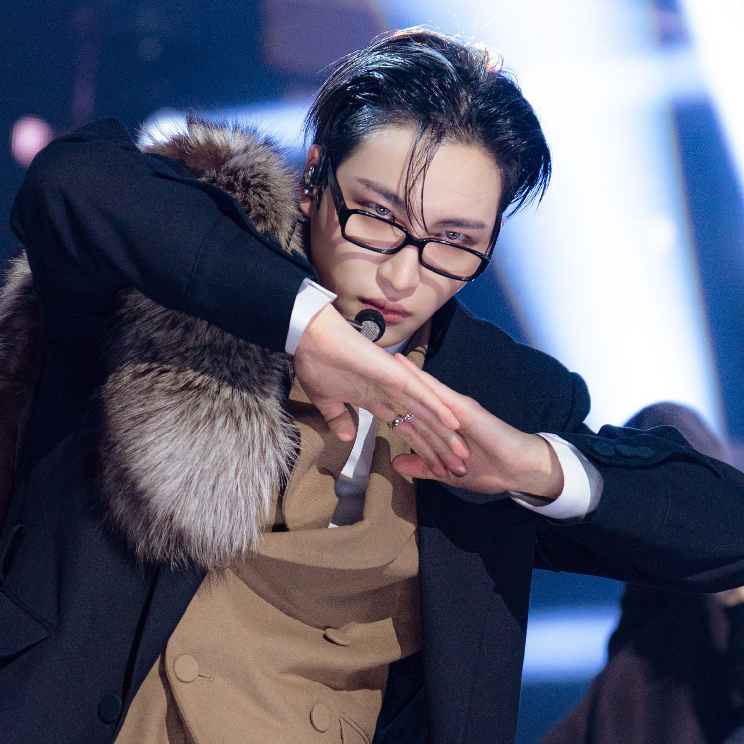 Behind-the-scenes cut of Seonghwa (ATEEZ)