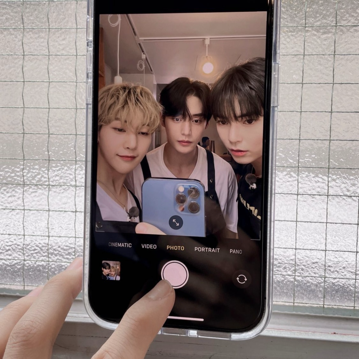 A moment captured by Seok Matthew (ZEROBASEONE)'s fan