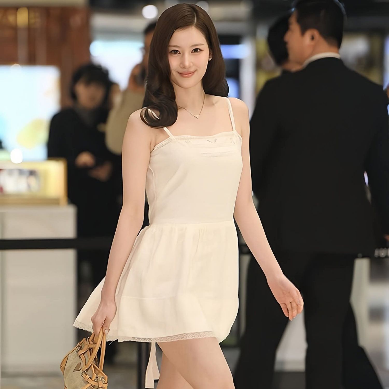 Momen yang diabadikan oleh penggemar Sana (TWICE)