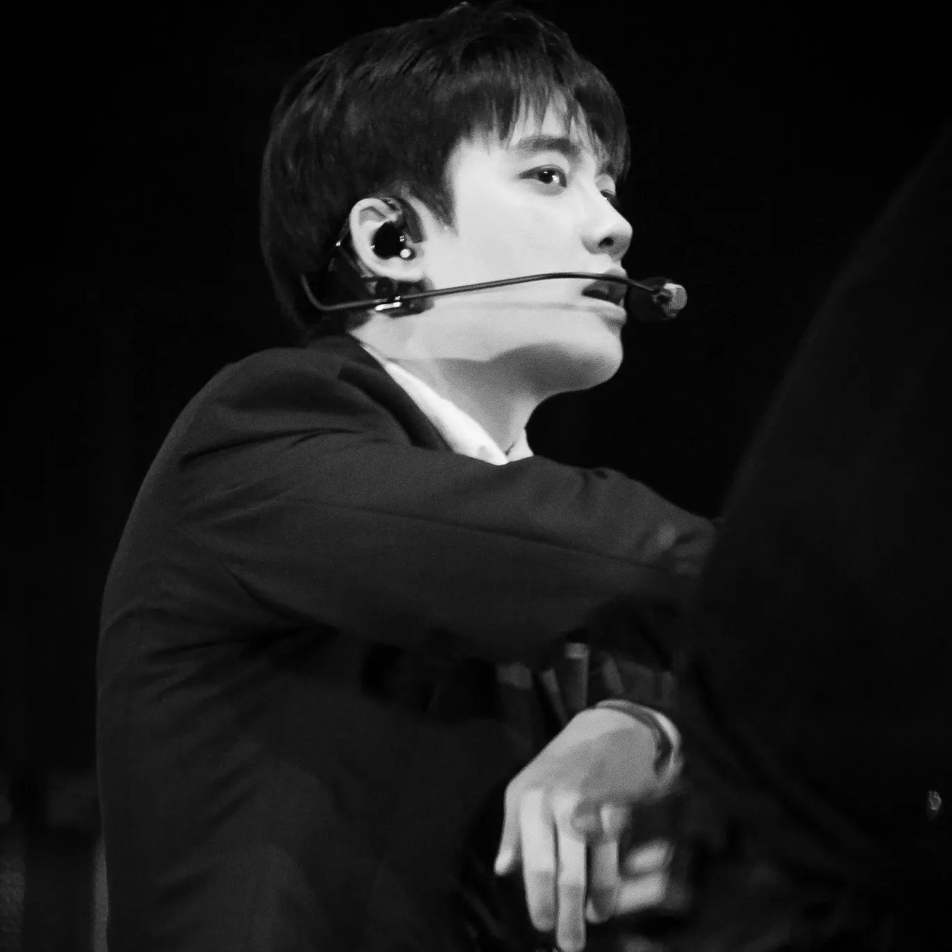디오 (EXO)의 비하인드 컷