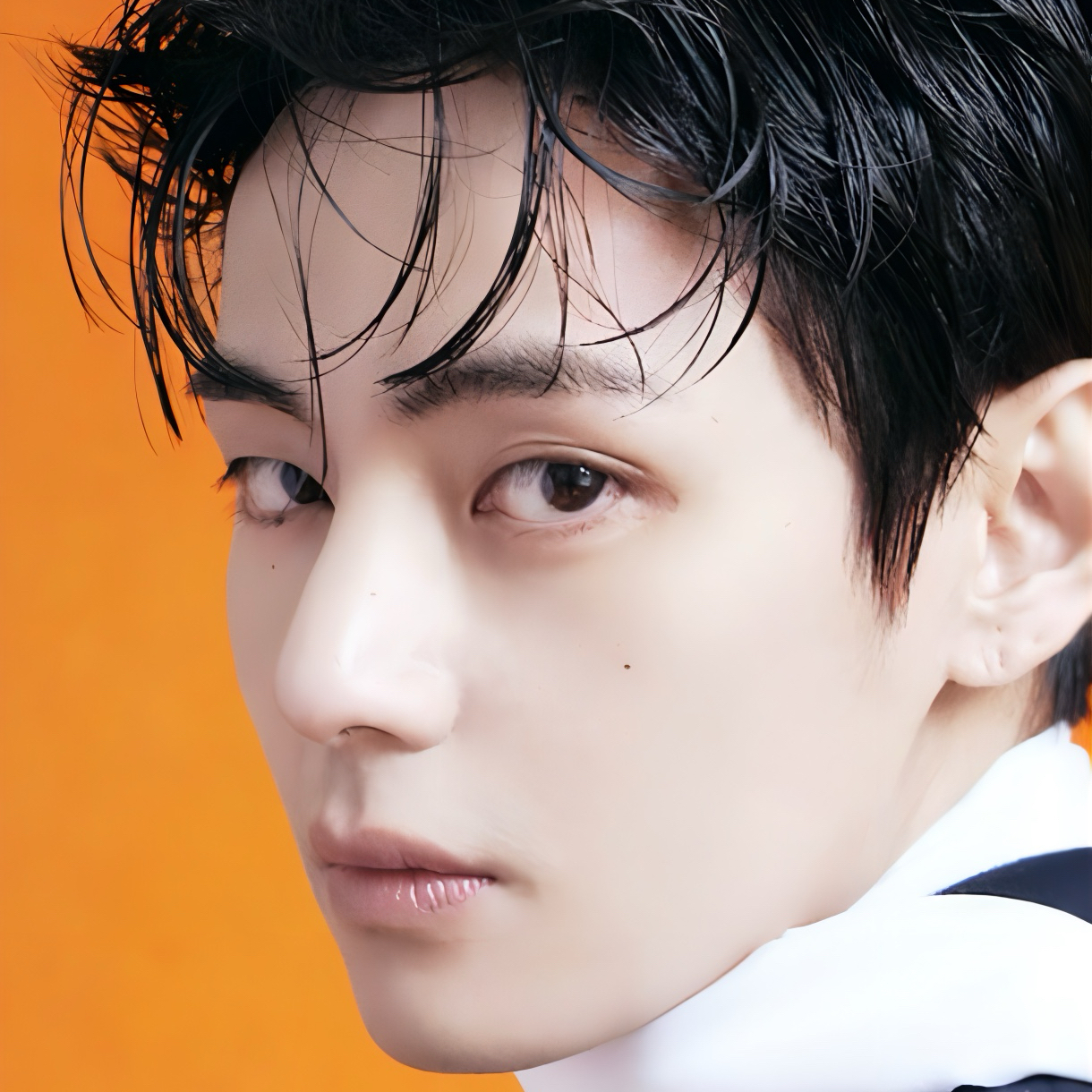 Foto aktivitas terbaru V (BTS)