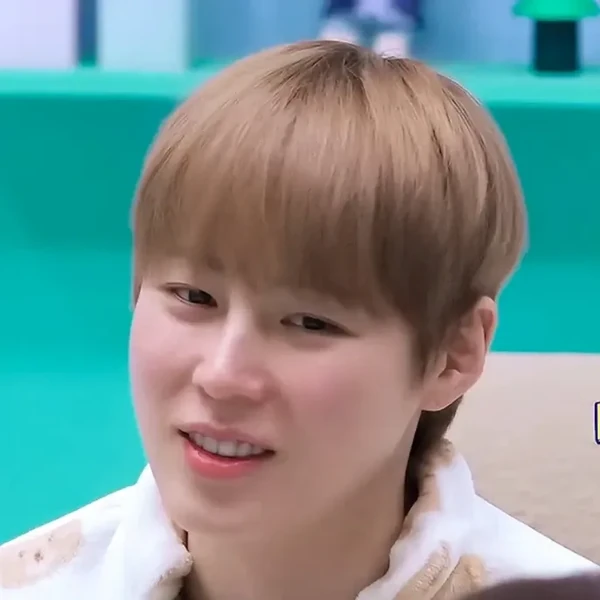 Best moment chosen by Ha Sungwoon fandom