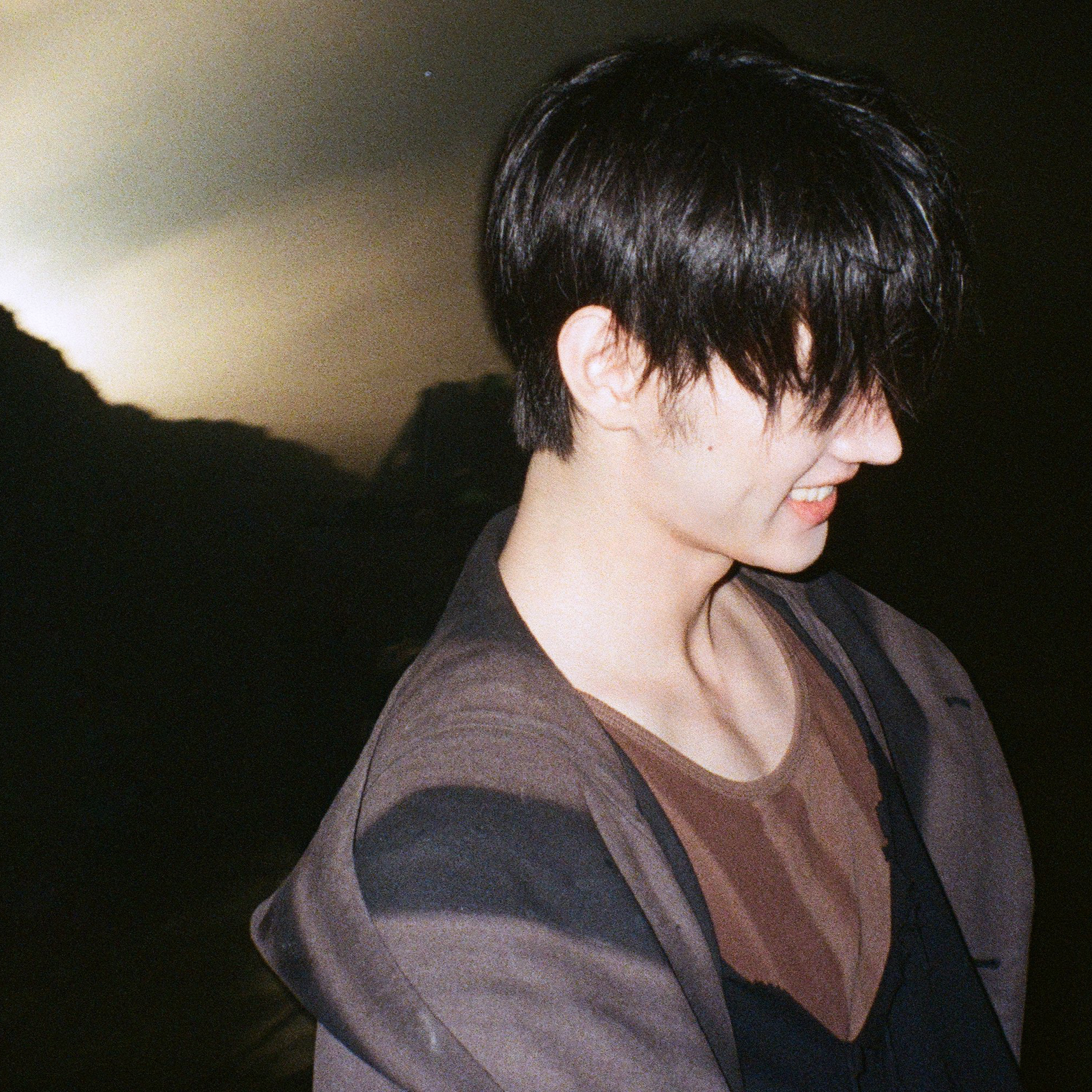 Foto aktivitas terbaru Sunghoon (ENHYPEN)