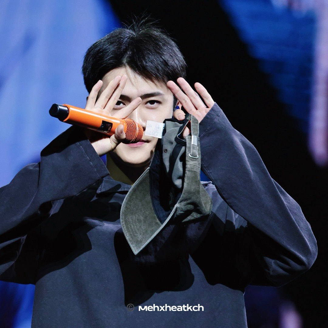 세훈 (EXO) 최근 활동샷
