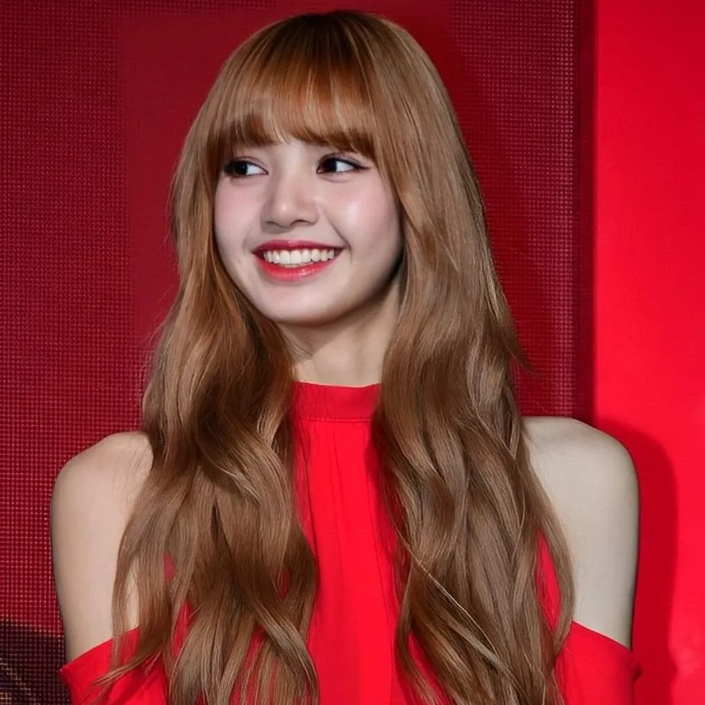 리사 (BLACKPINK)의 비하인드 컷