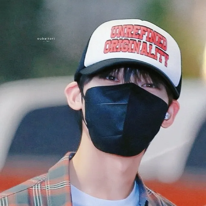 선우 (ENHYPEN) 최근 활동샷
