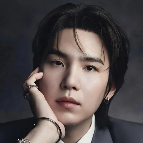 슈가 (방탄소년단) 최근 활동샷