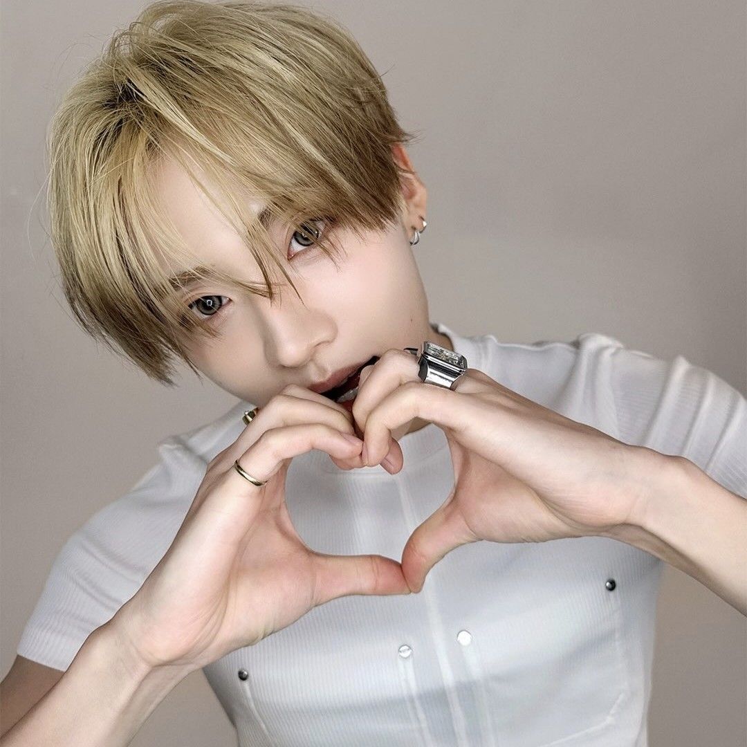 Behind-the-scenes cut of Lee Sangwon (ALPHA DRIVE ONE)