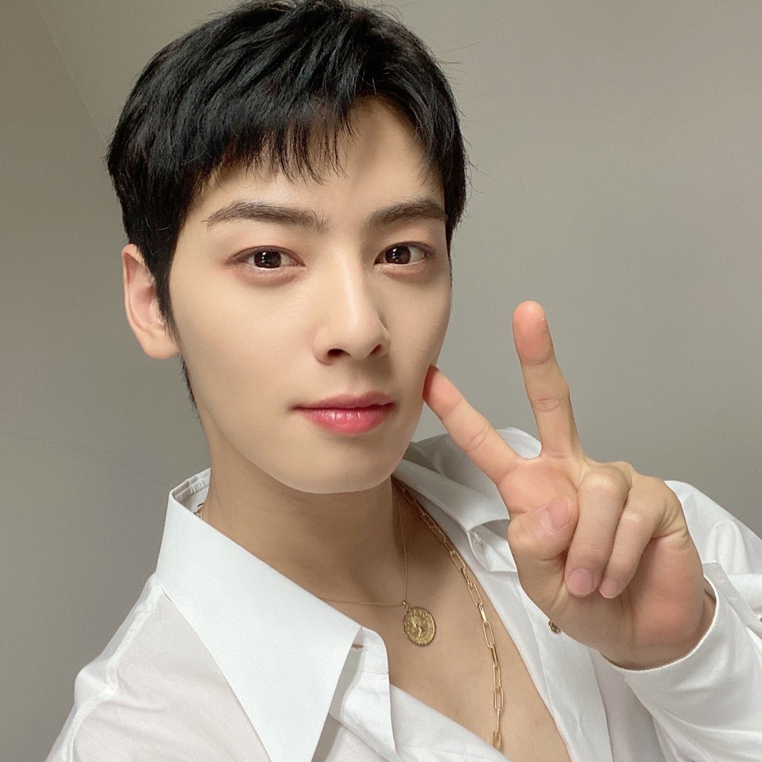 ASTROの舞台裏ショット