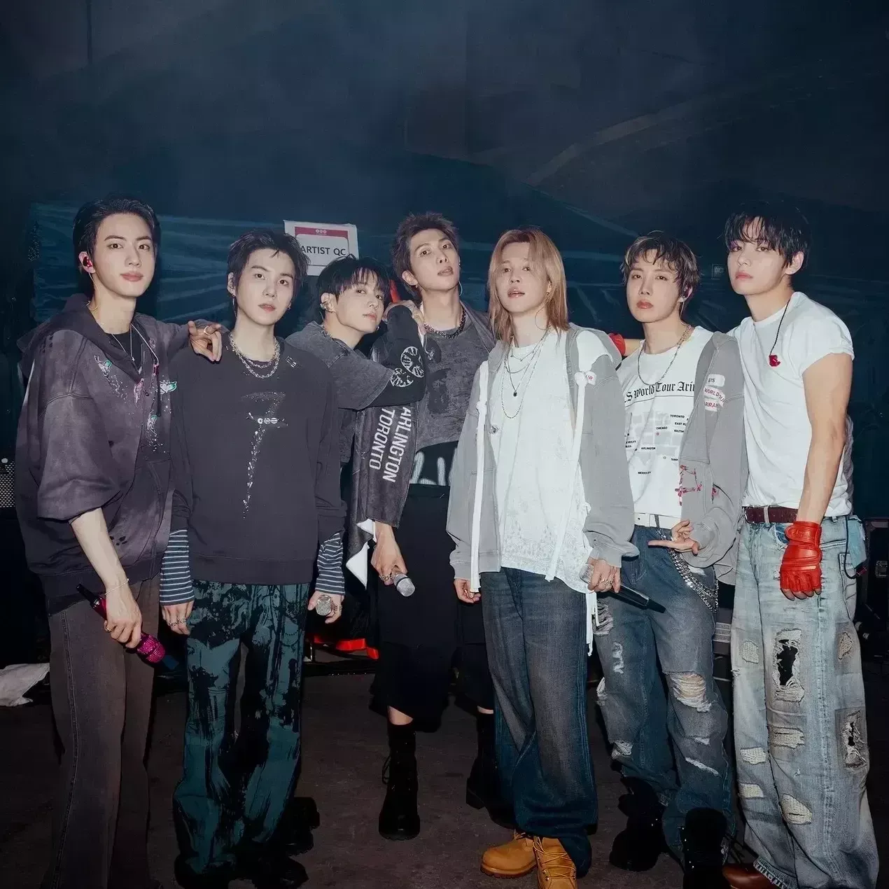 Behind-the-scenes cut of BTS