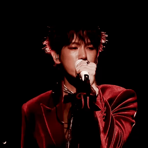 伯賢 (EXO)的幕後花絮