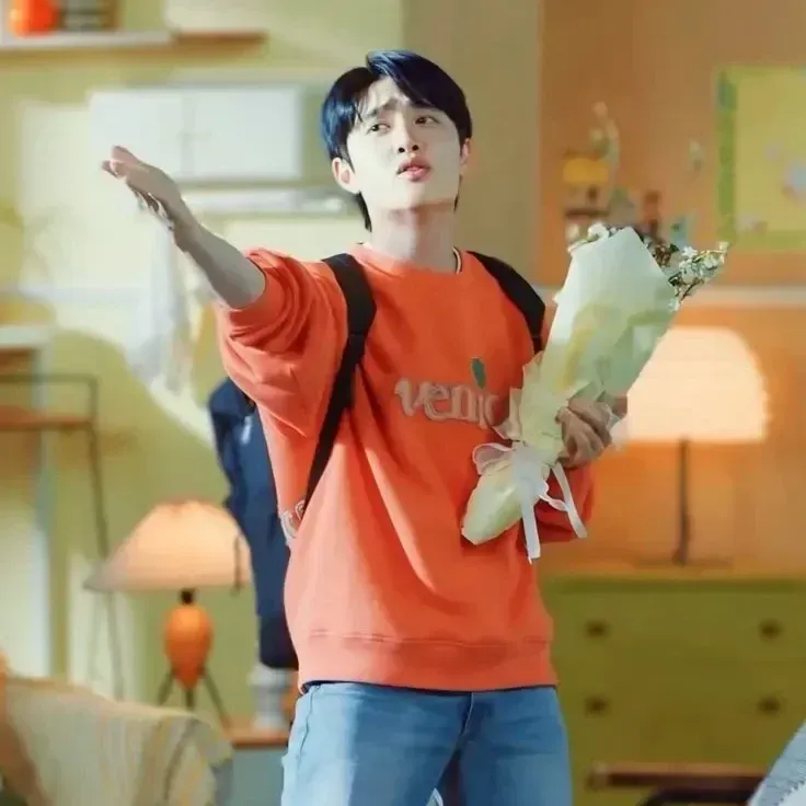 Foto aktivitas terbaru D.O. (EXO)