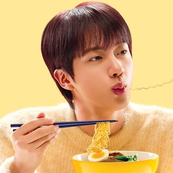 진 (방탄소년단)의 최신 사진