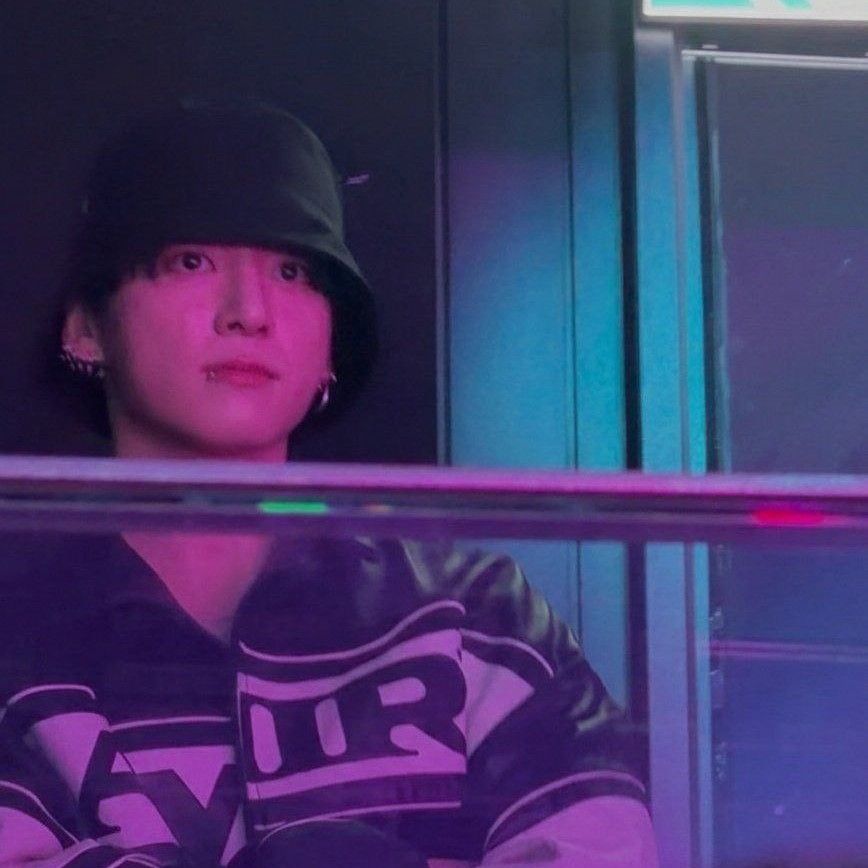 Momen yang diabadikan oleh penggemar Jungkook (BTS)