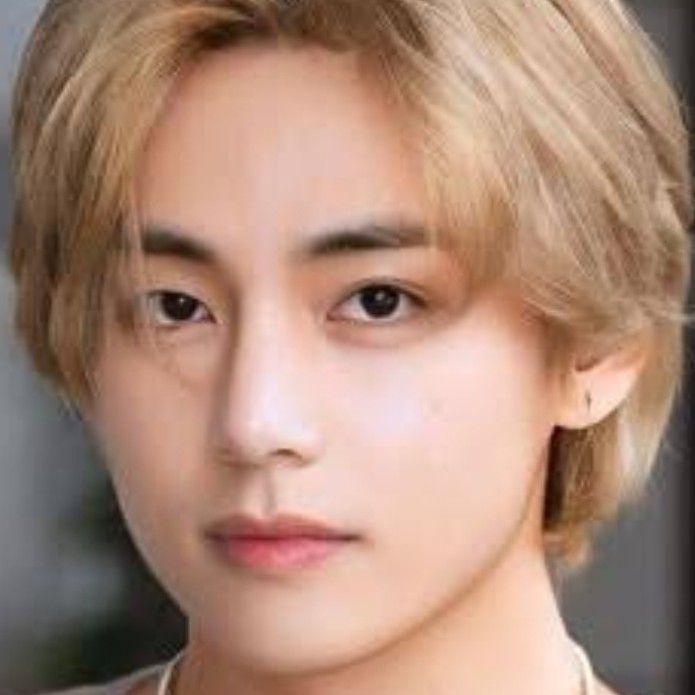 Behind-the-scenes cut of V (BTS)