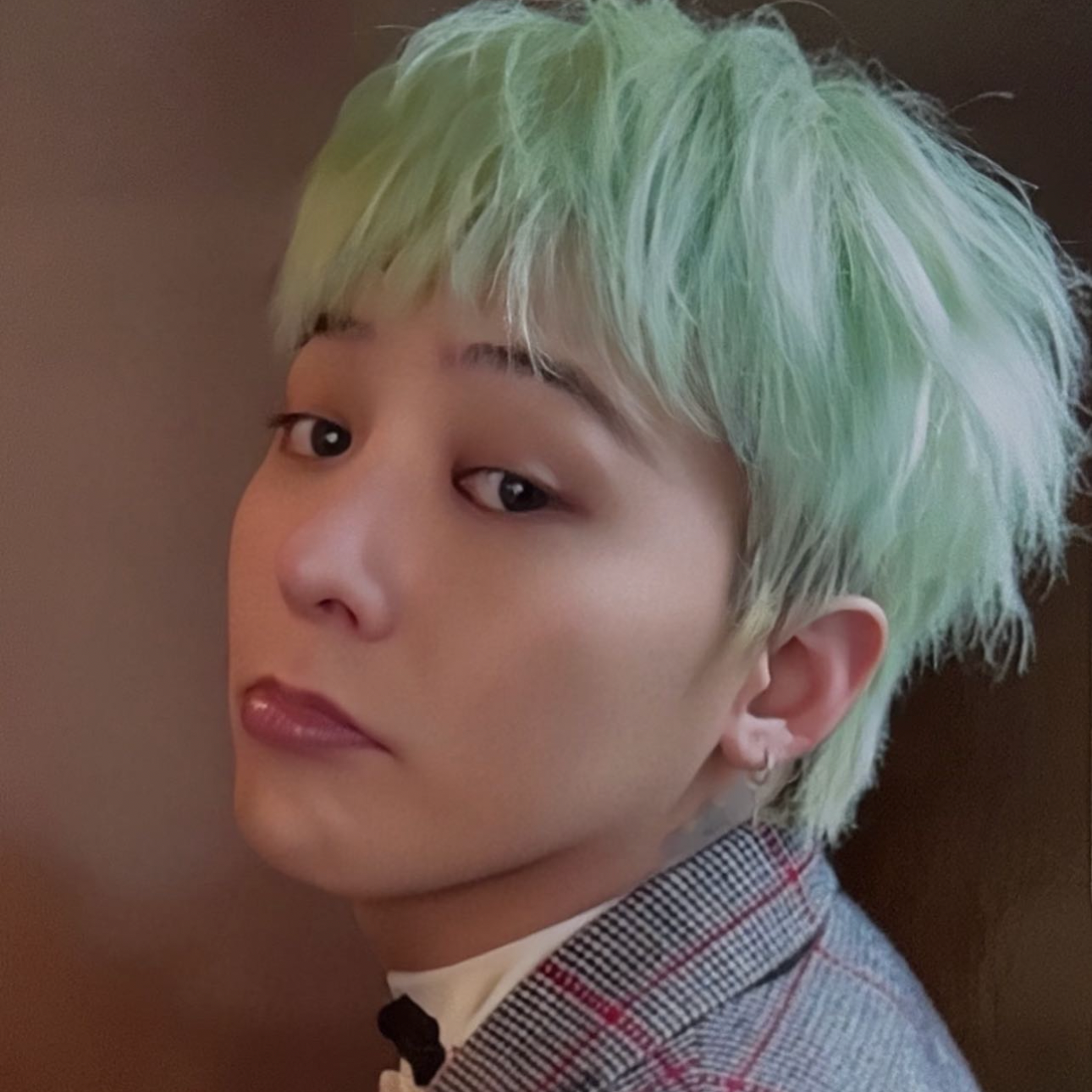 G-DRAGON (빅뱅)의 비하인드 컷