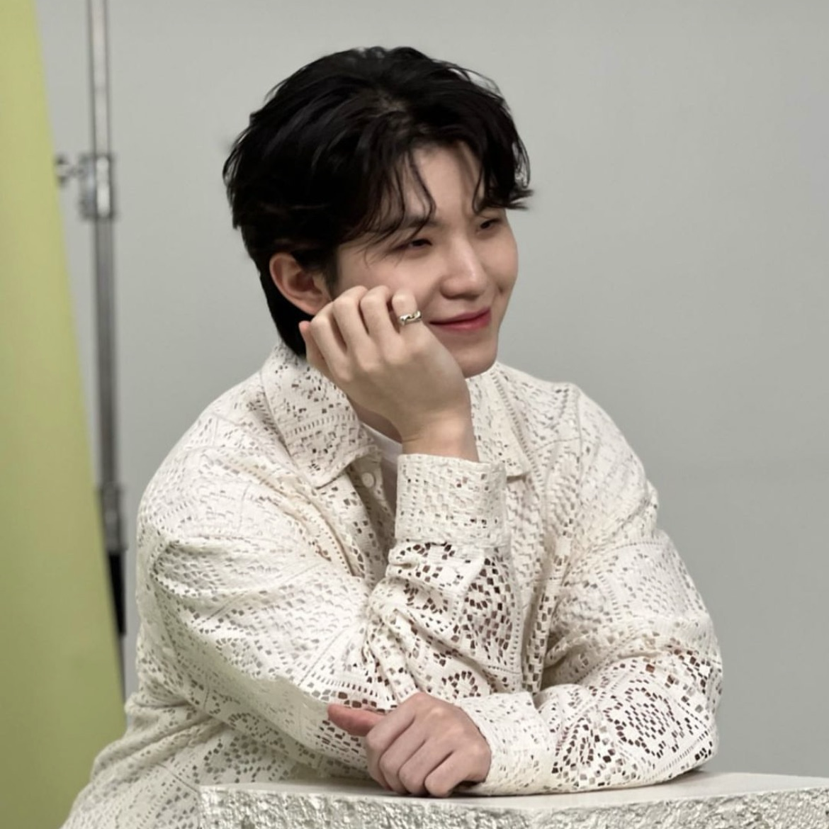 A moment captured by Woozi (SEVENTEEN)'s fan