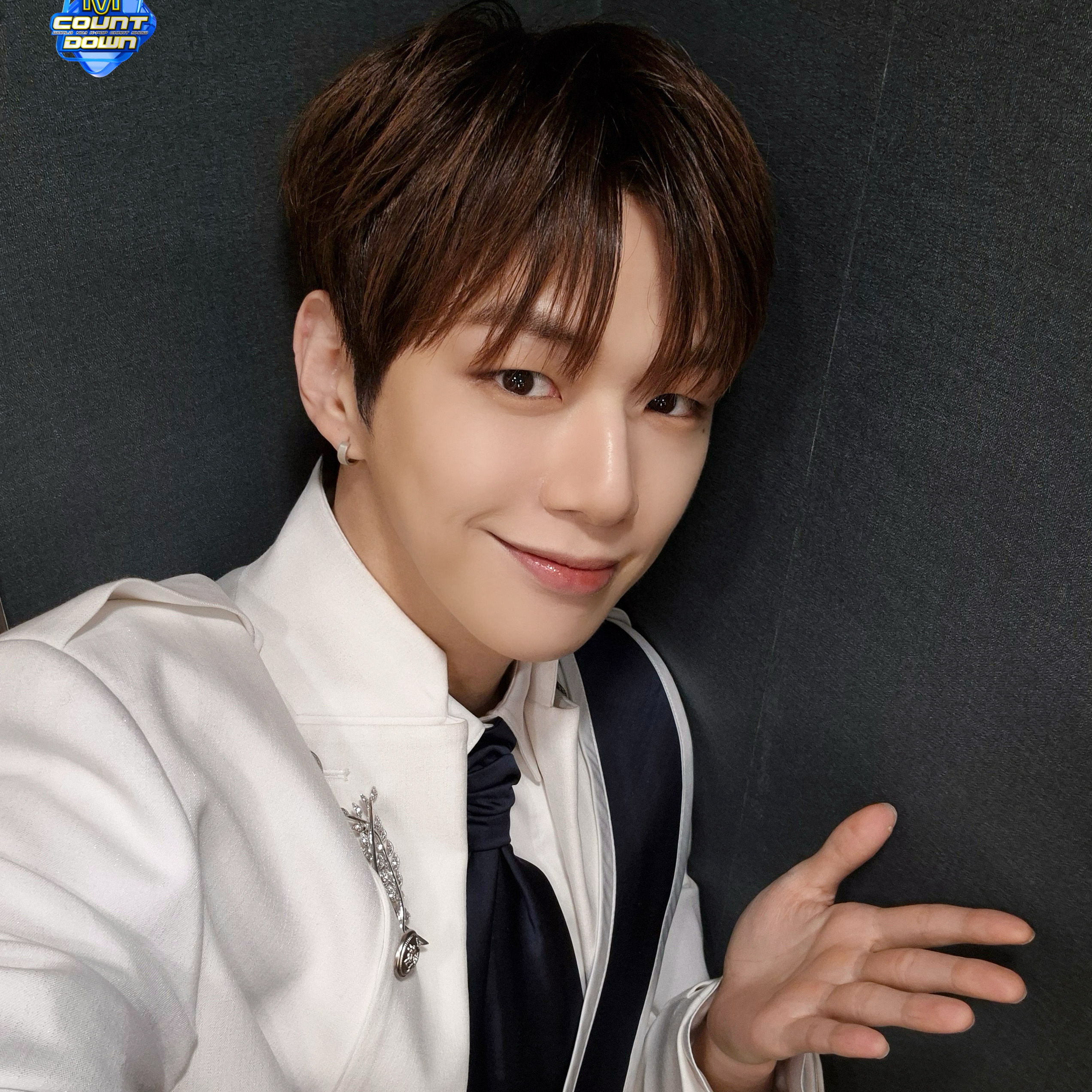 강다니엘 최근 활동샷