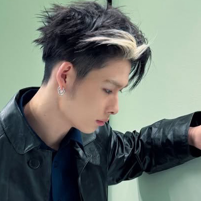 Latest photo of NI-KI (ENHYPEN)