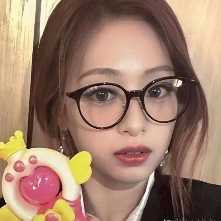 Behind-the-scenes cut of BABYMONSTER