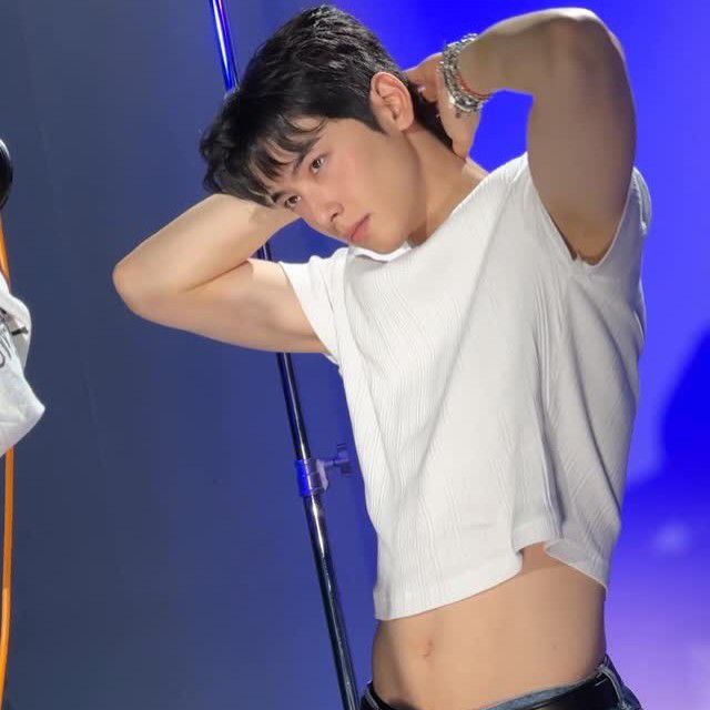 Latest photo of Eunwoo (ASTRO)