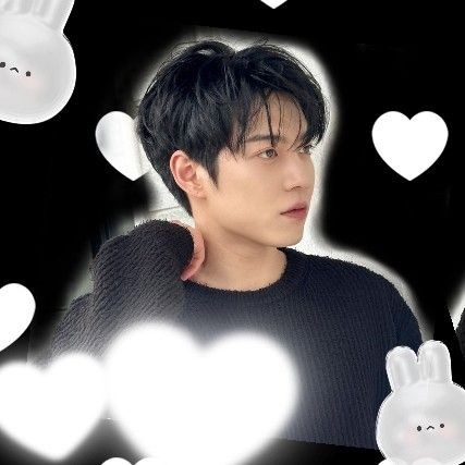 Popular profile picture of HWICHAN (OMEGA X) loved by fans