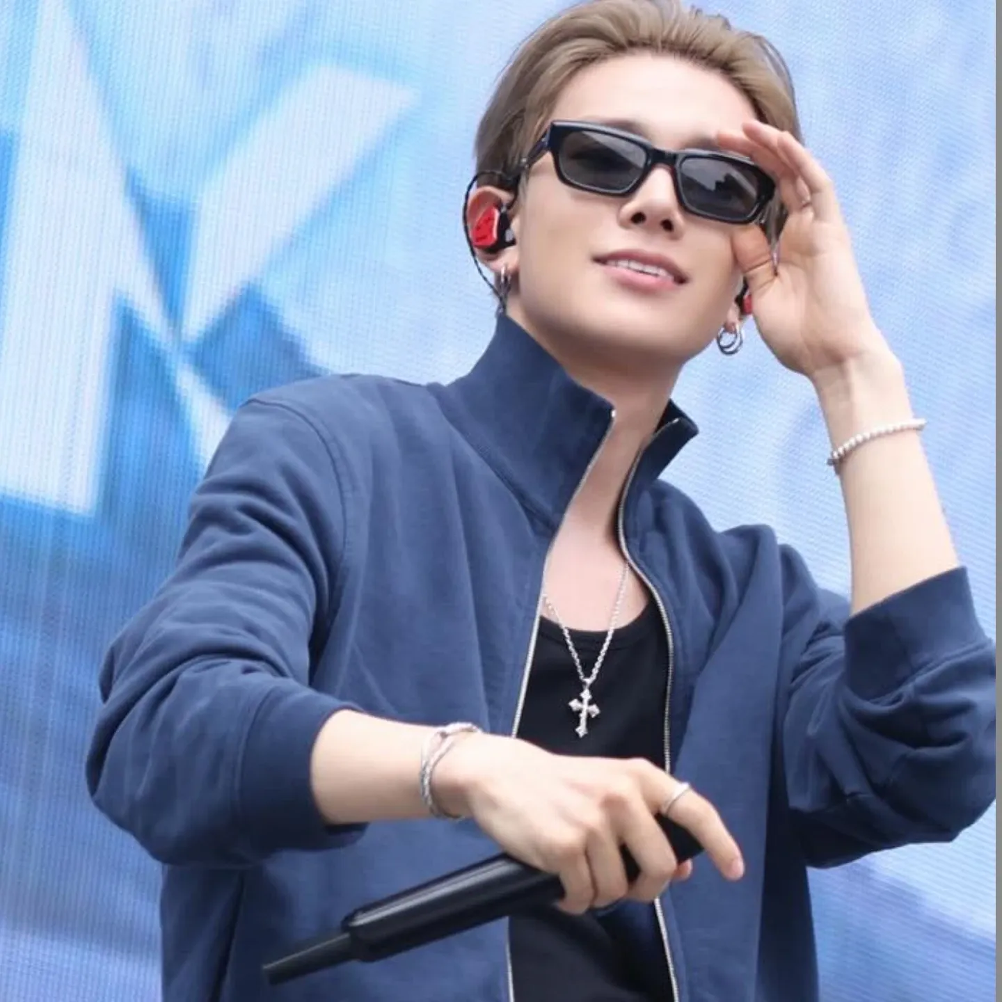 에반 최근 활동샷