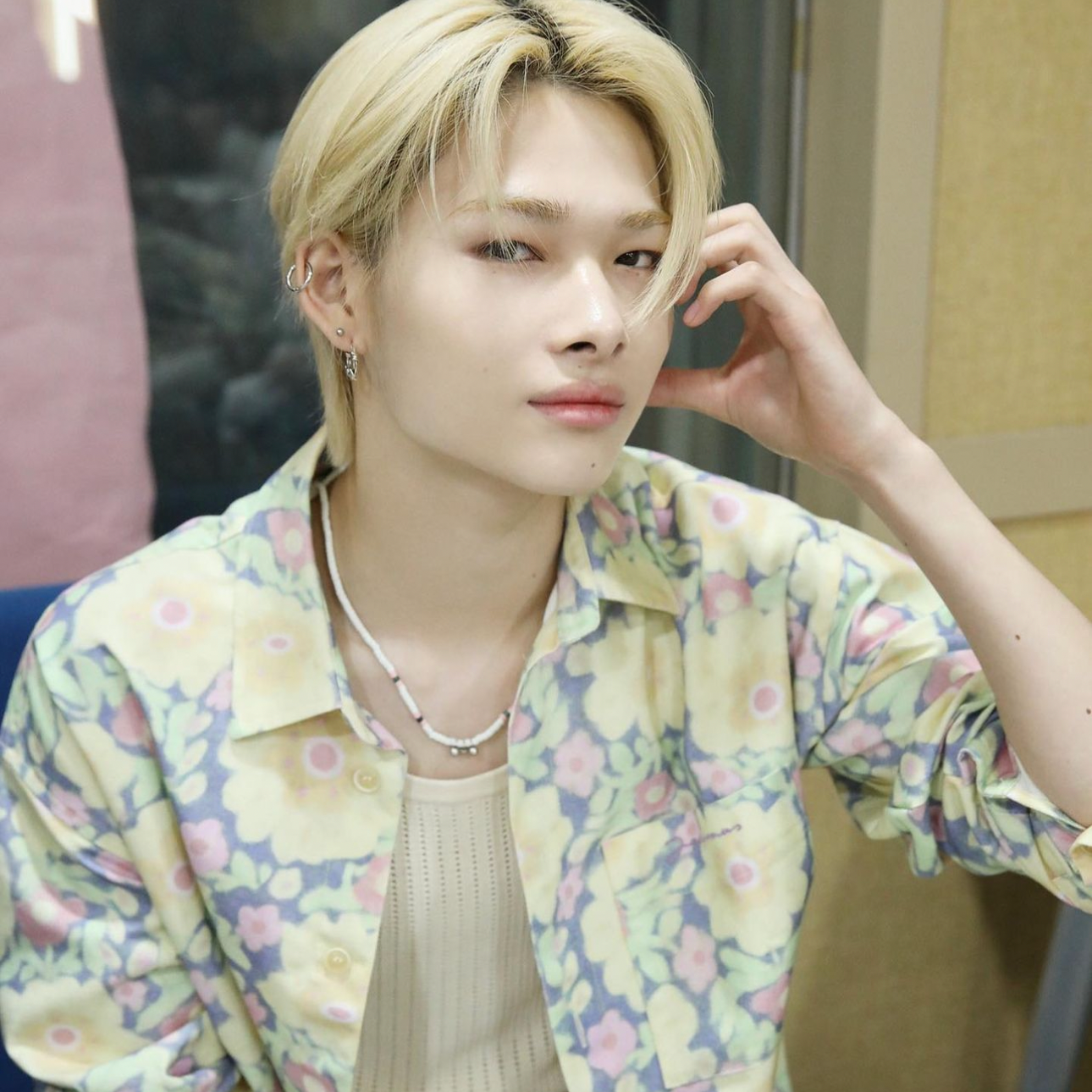 Foto aktivitas terbaru NI-KI (ENHYPEN)