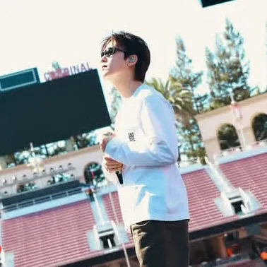 Momen yang diabadikan oleh penggemar SUGA (BTS)
