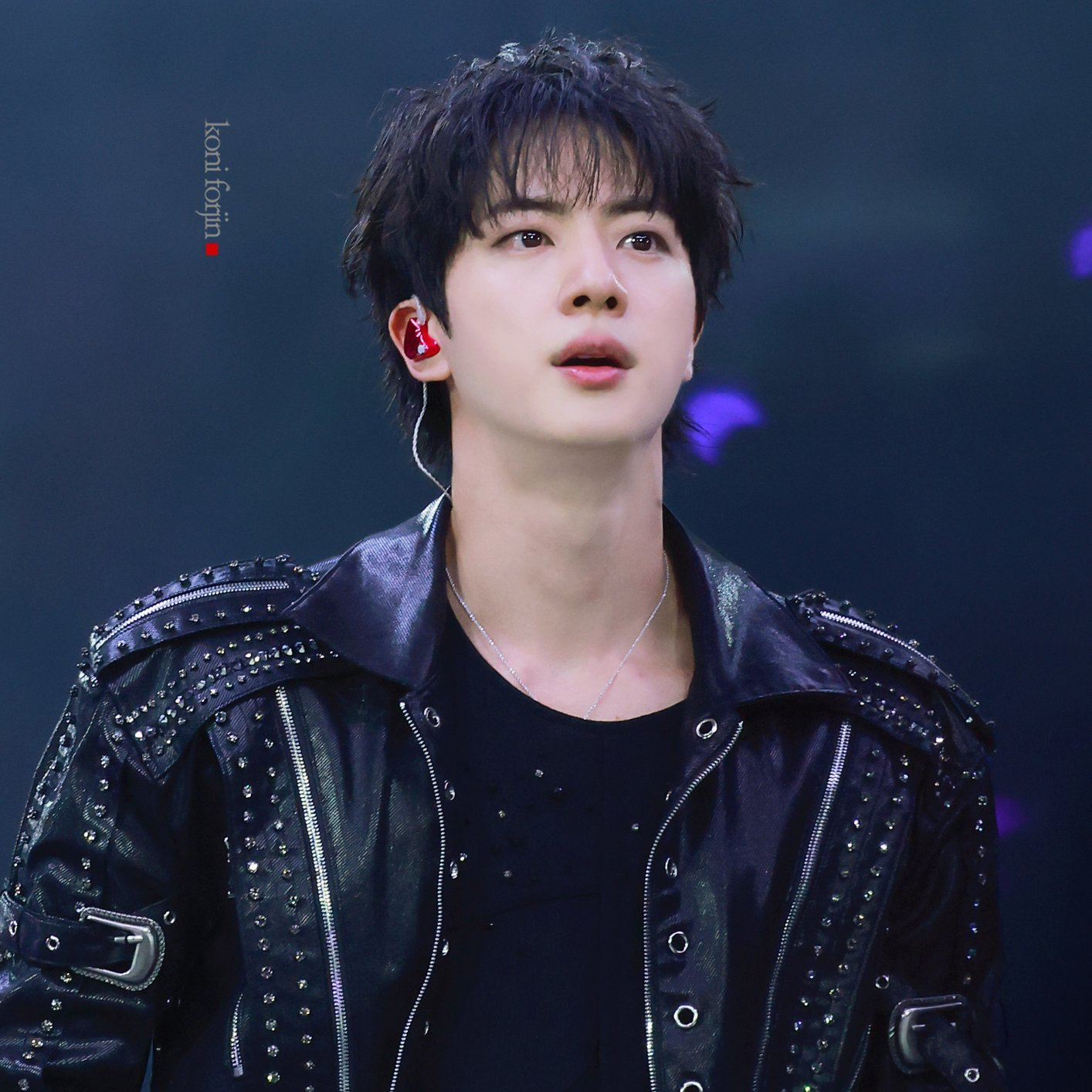 진 (방탄소년단)의 비하인드 컷