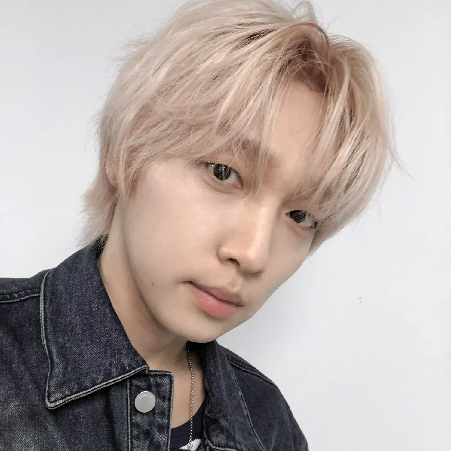 Behind-the-scenes cut of Jeong Sewoon