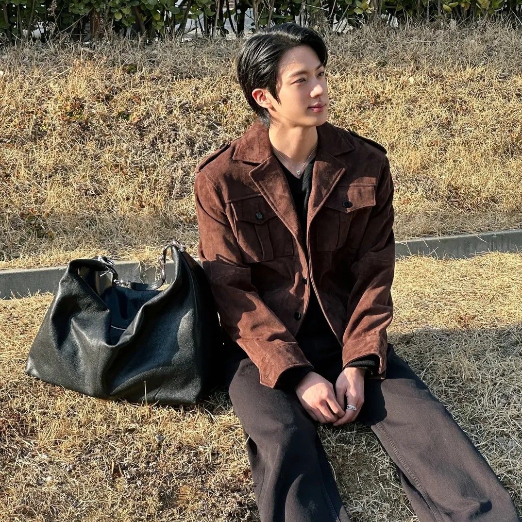 Latest photo of Jin (BTS)