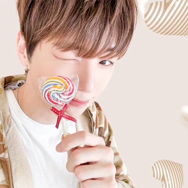 A moment captured by Kang Daniel's fan