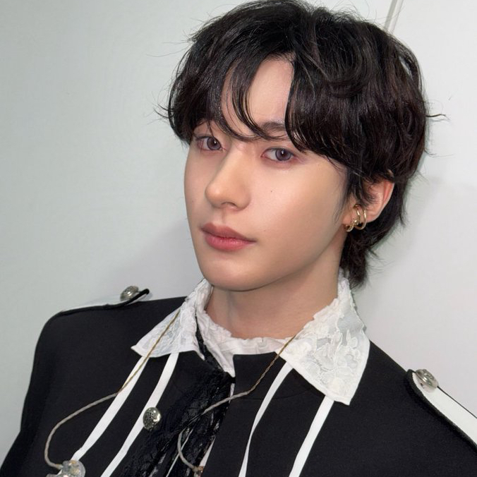 Behind-the-scenes cut of Anton (RIIZE)