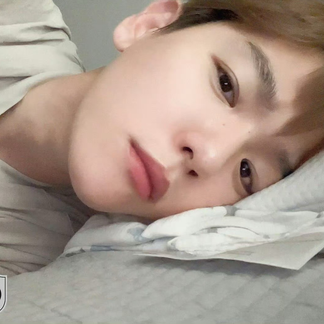 Foto aktivitas terbaru Baekhyun (EXO)