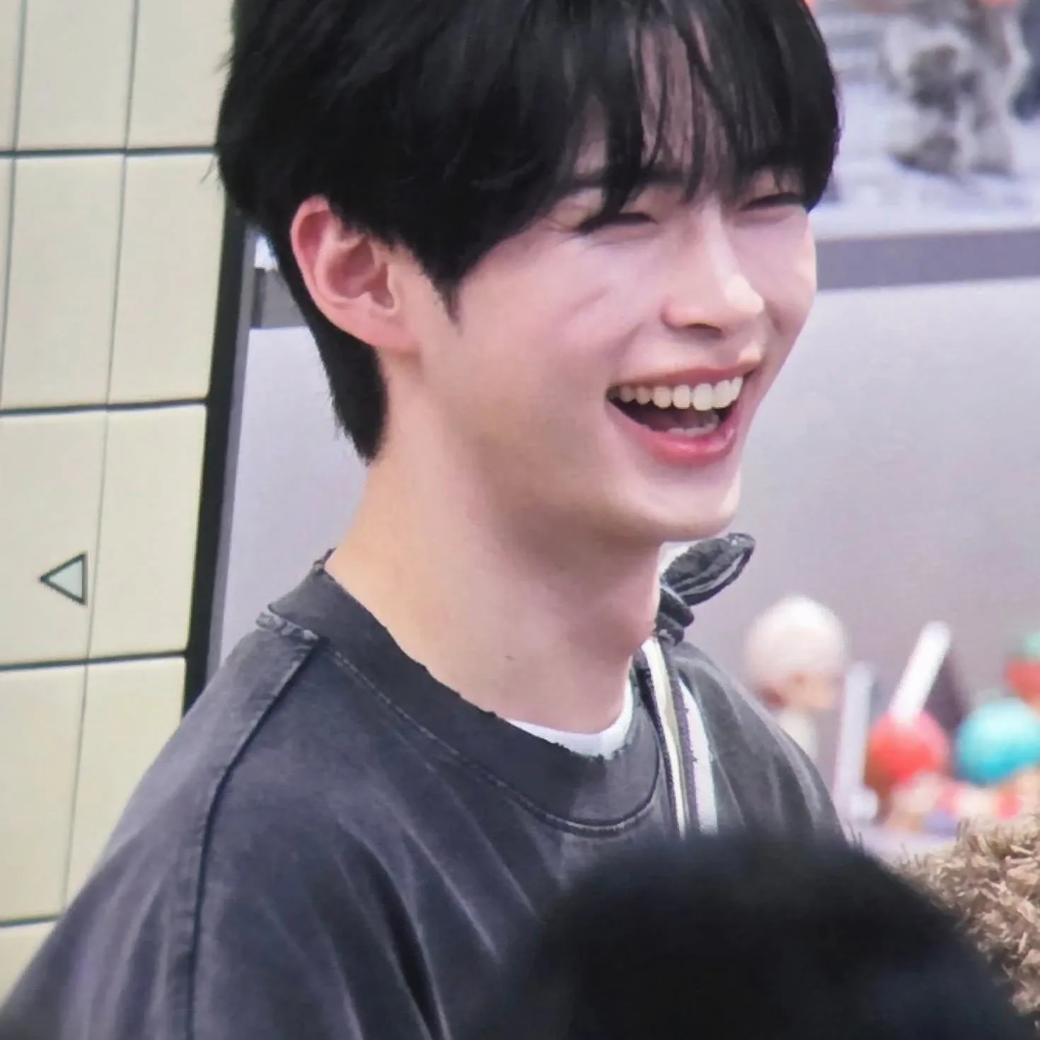 성한빈 (제로베이스원)의 비하인드 컷