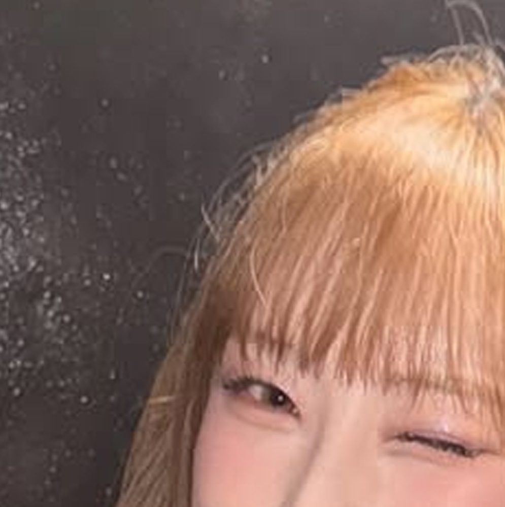 Recent activity shot of HaSeul (ARTMS)