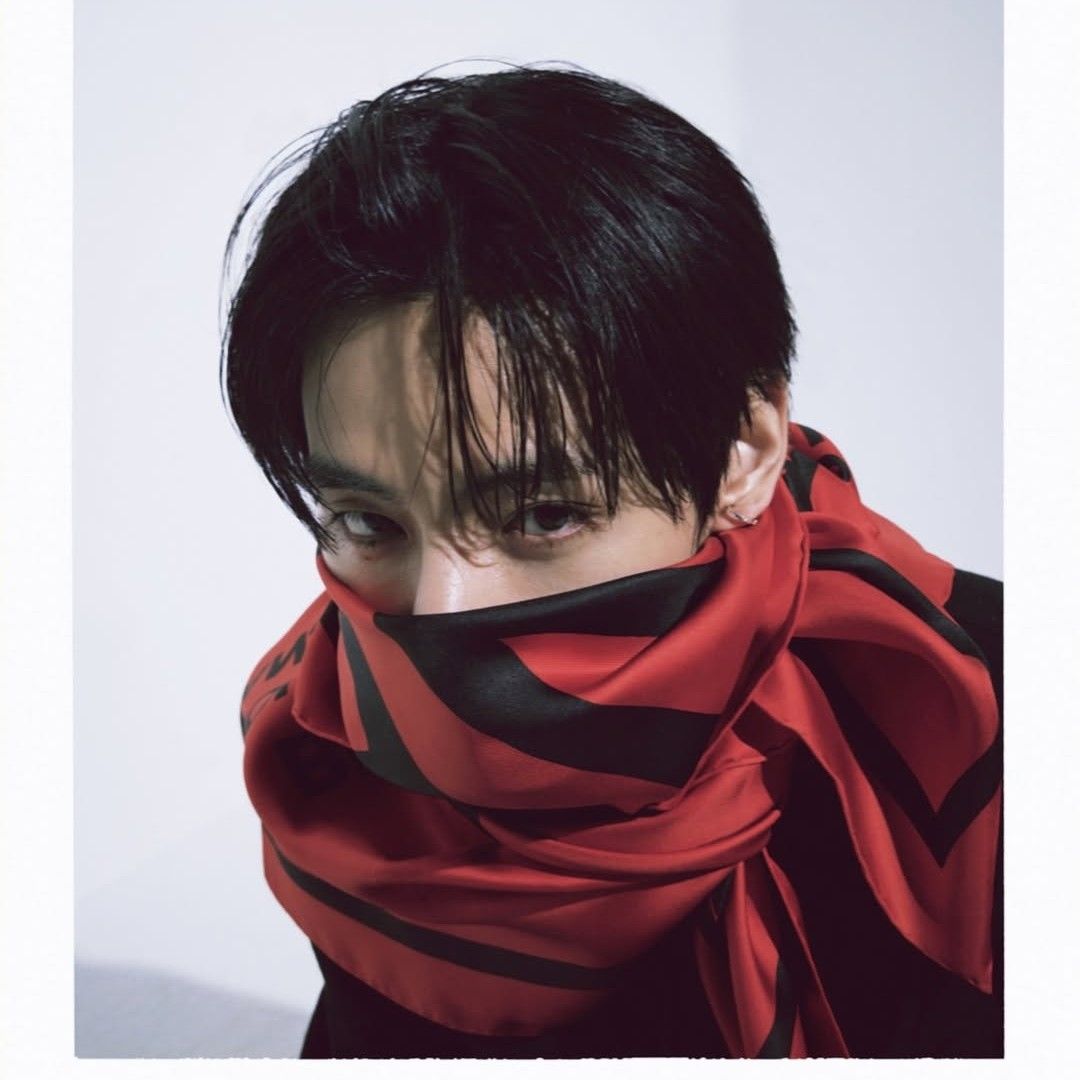 V (防弹少年团)的最新活动照片