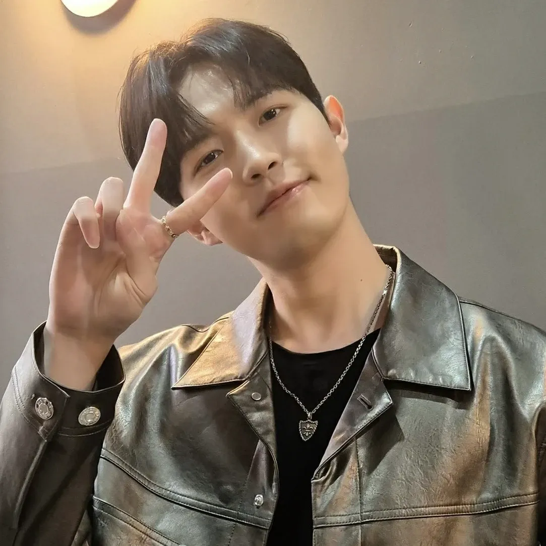 Latest photo of Kim Jaehwan