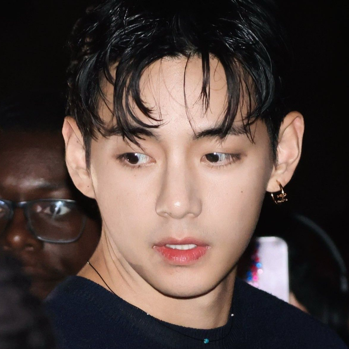 Foto terbaru V (BTS)