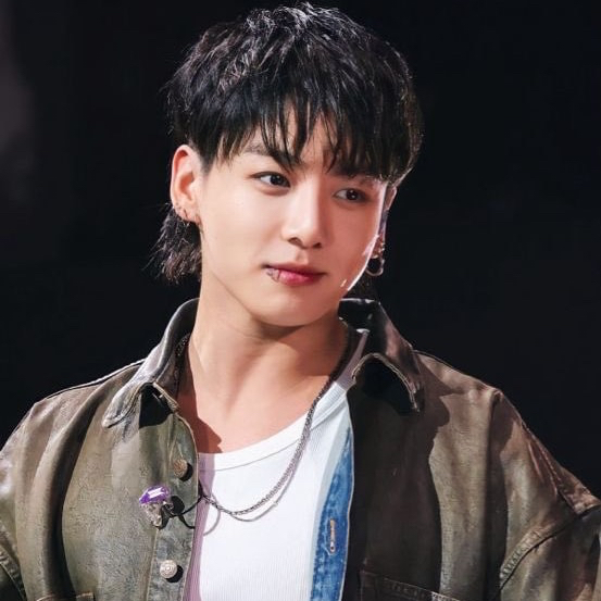 Latest photo of Jungkook (BTS)