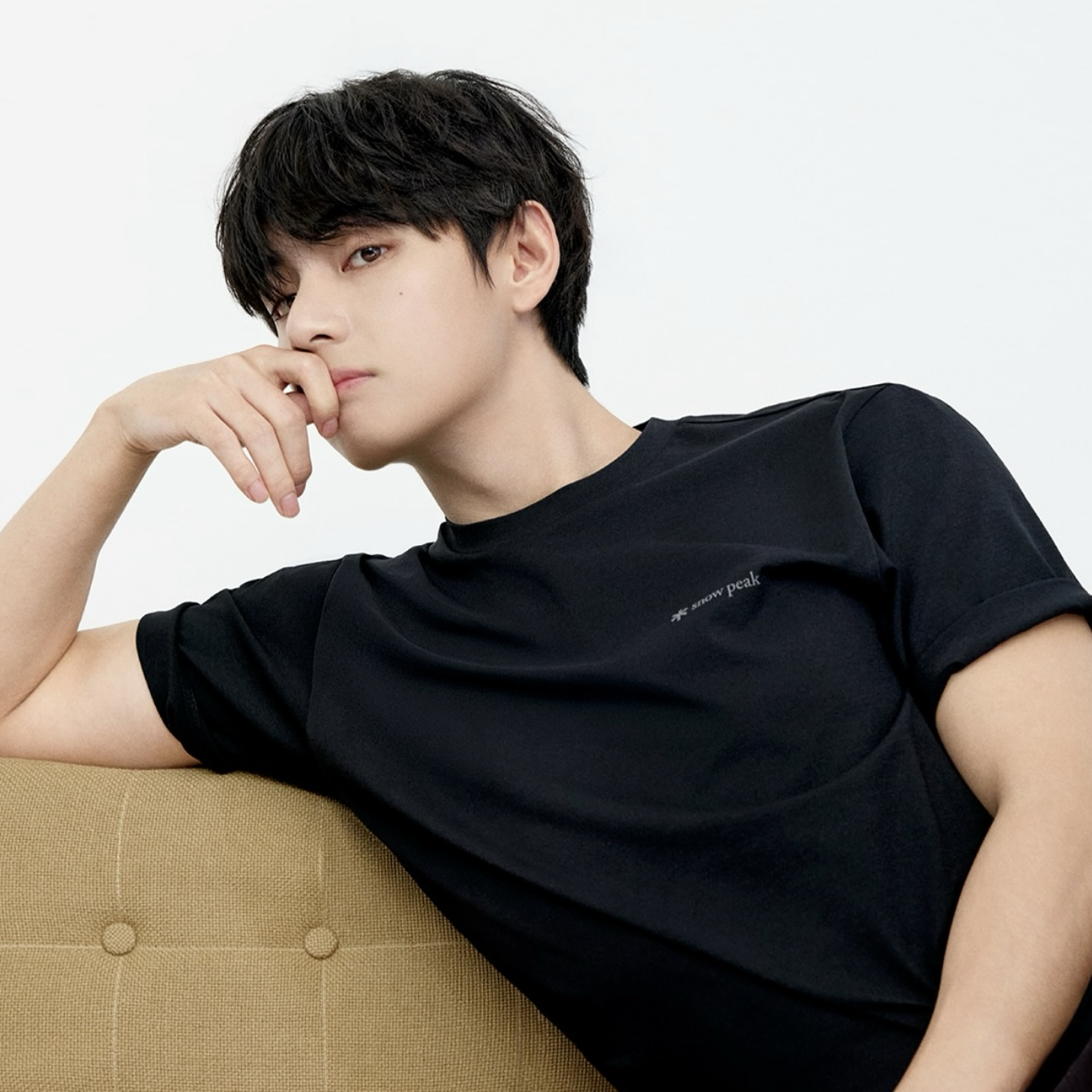 Foto terbaru V (BTS)