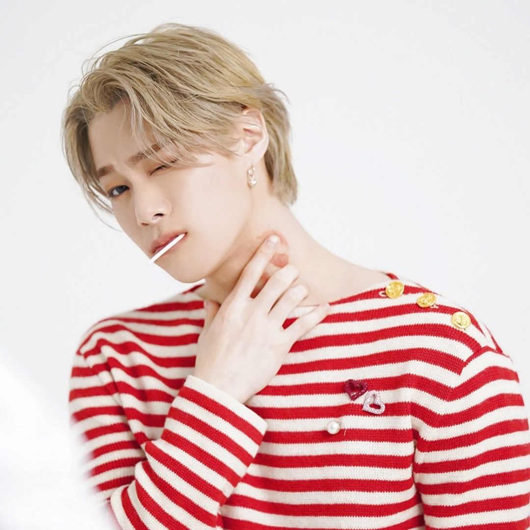 A moment captured by Moonbin (ASTRO)'s fan