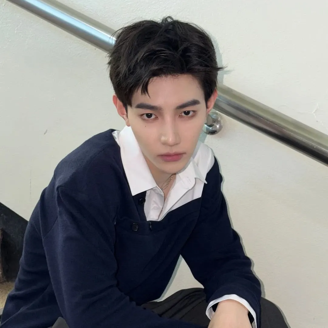 Latest photo of Zhang Hao (AND2BLE)