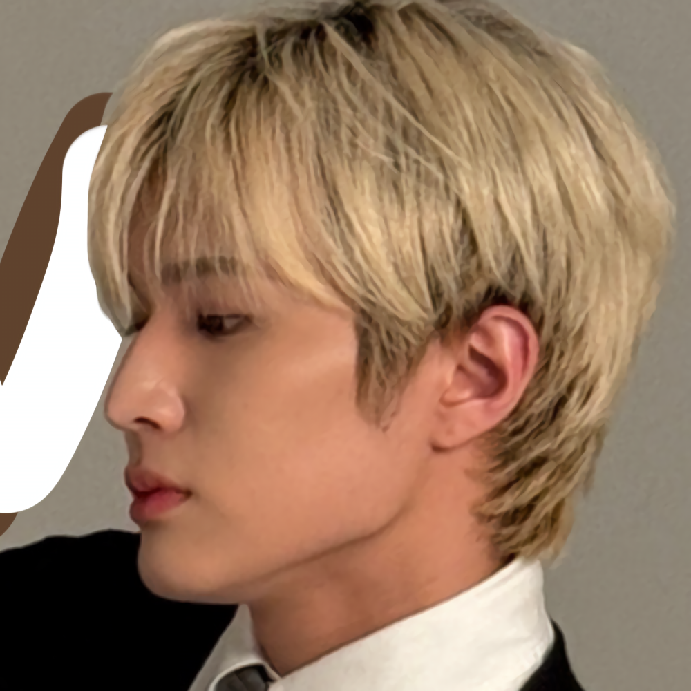 A moment captured by Ugeon (WHIB)'s fan