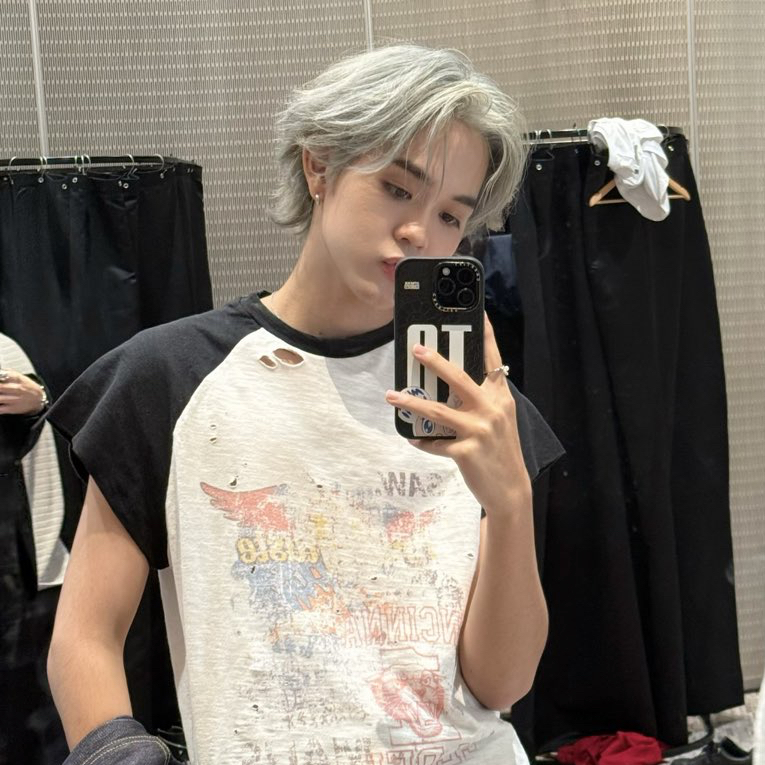 Behind-the-scenes cut of THI-O (NexT1DE)