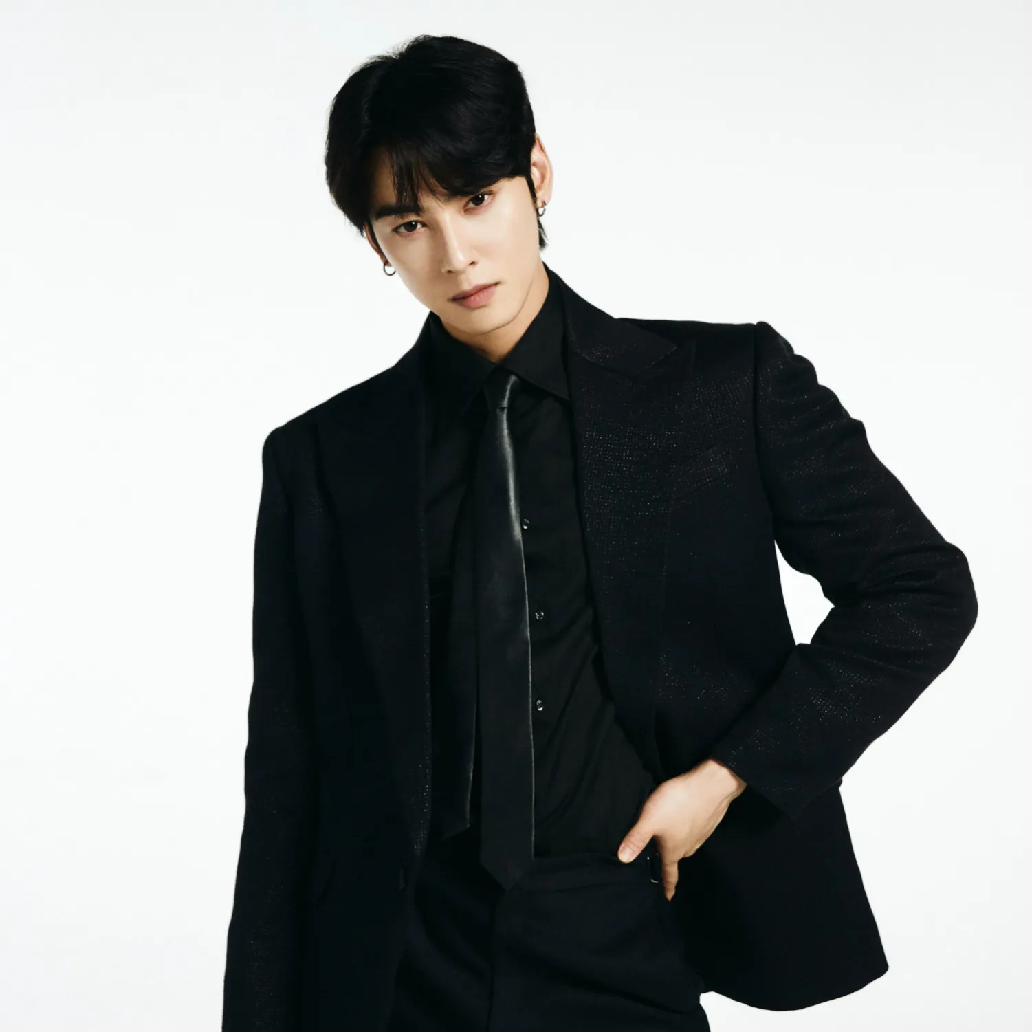 Latest photo of Eunwoo (ASTRO)