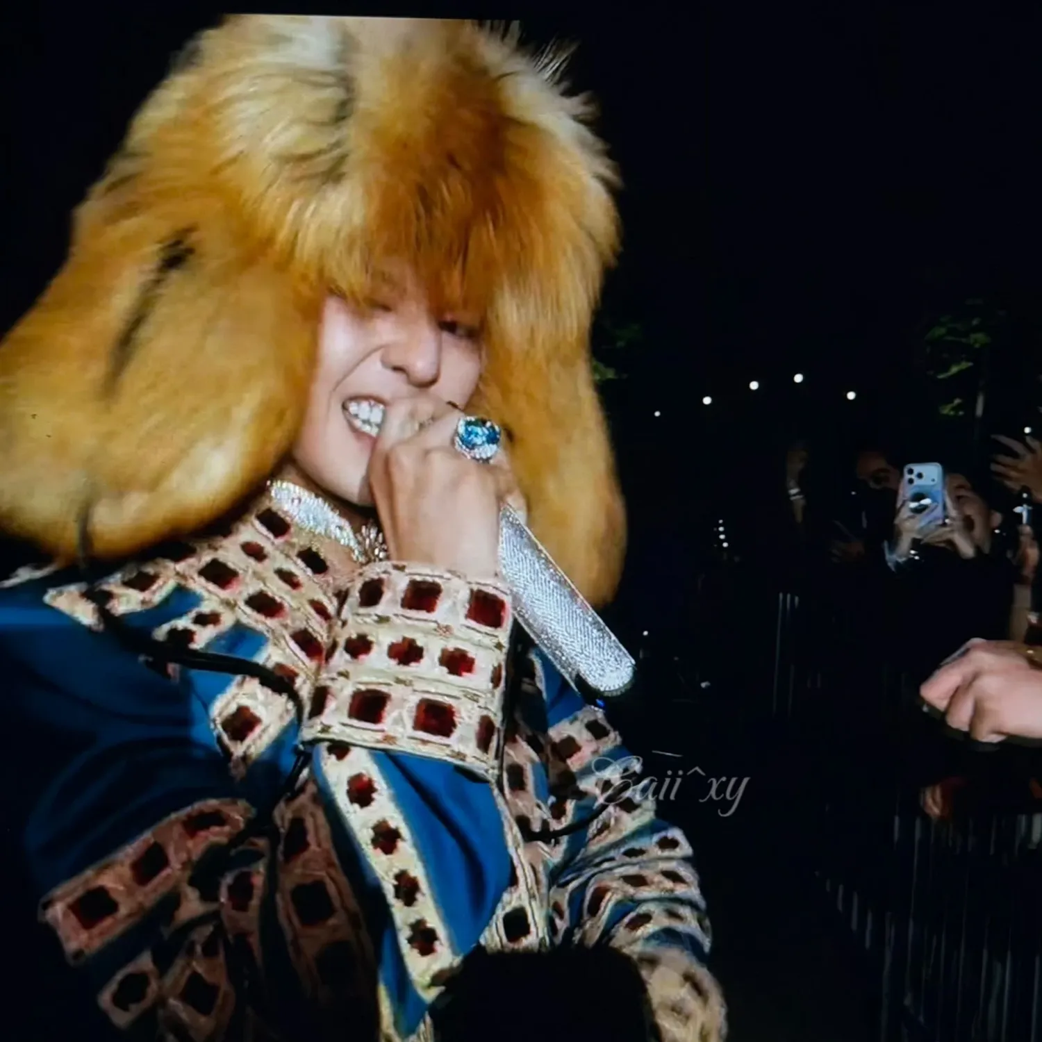 Recent activity shot of G-DRAGON (BIGBANG)