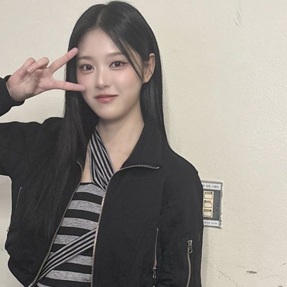 Latest photo of Loossemble