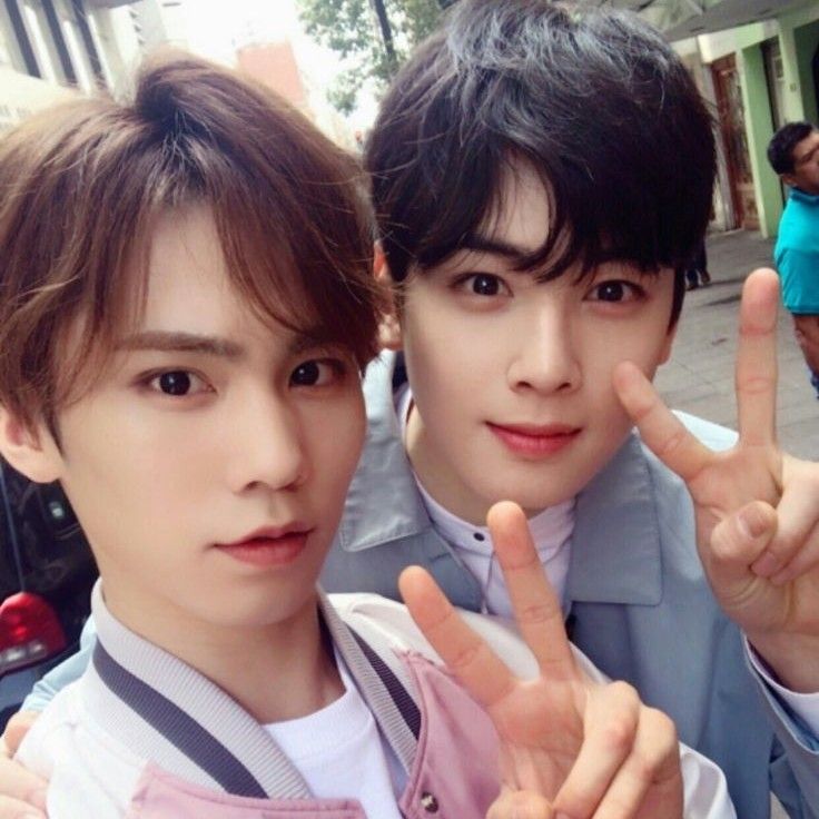 Latest photo of Eunwoo (ASTRO)